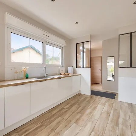 A 300m De La Plage, Maison Pour 7 Avec Piscine *