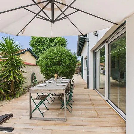 A 300m De La Plage, Maison Pour 7 Avec Piscine